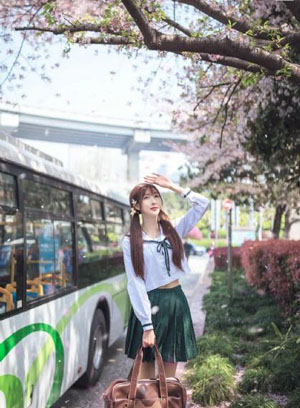 v娘的故事在线观看